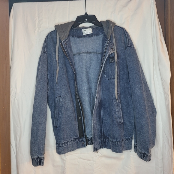 BeeDee Unisex jean jacket - Picture 1 of 6